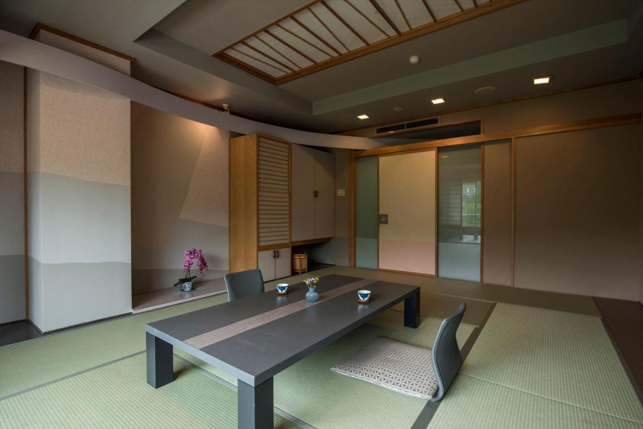 Takamiya Hotel Lucent Yamagata  Extérieur photo