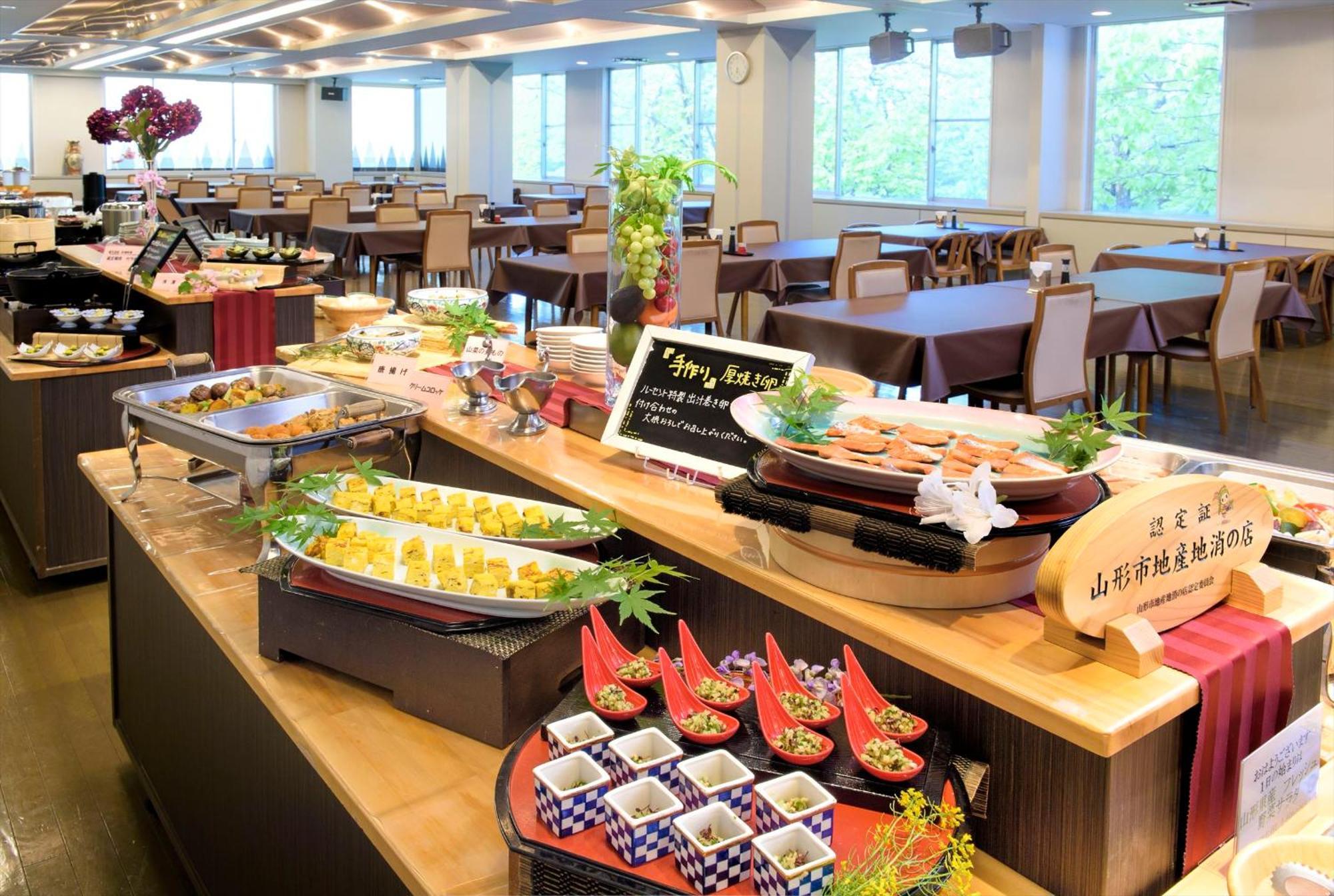 Takamiya Hotel Lucent Yamagata  Extérieur photo