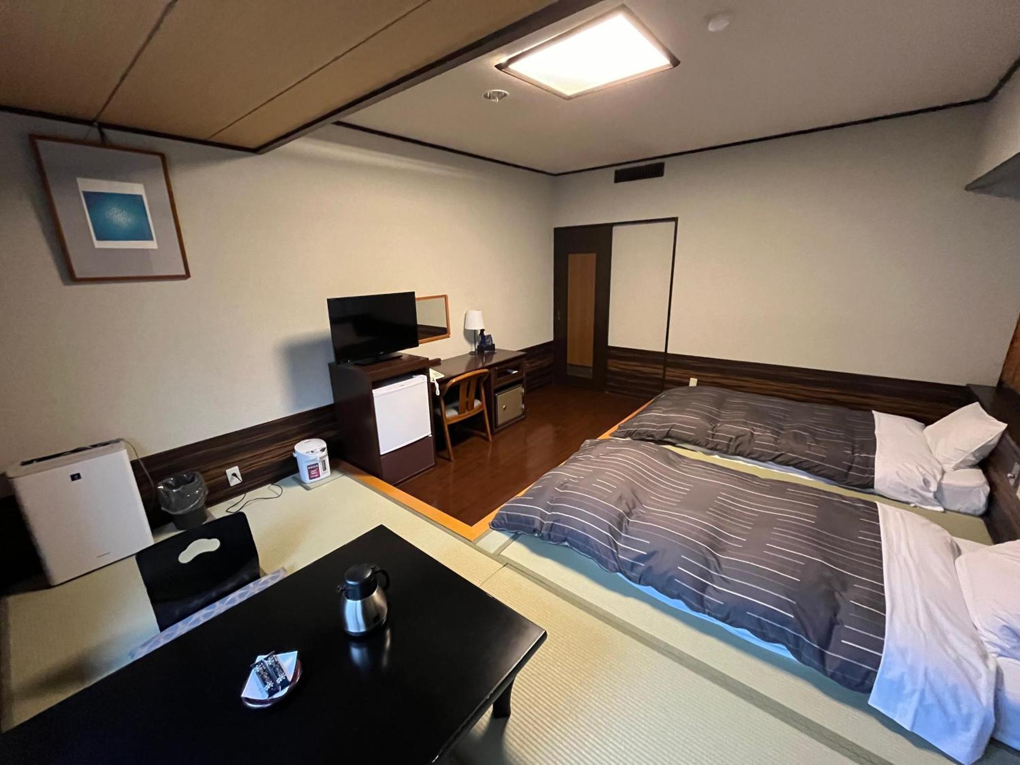 Takamiya Hotel Lucent Yamagata  Extérieur photo