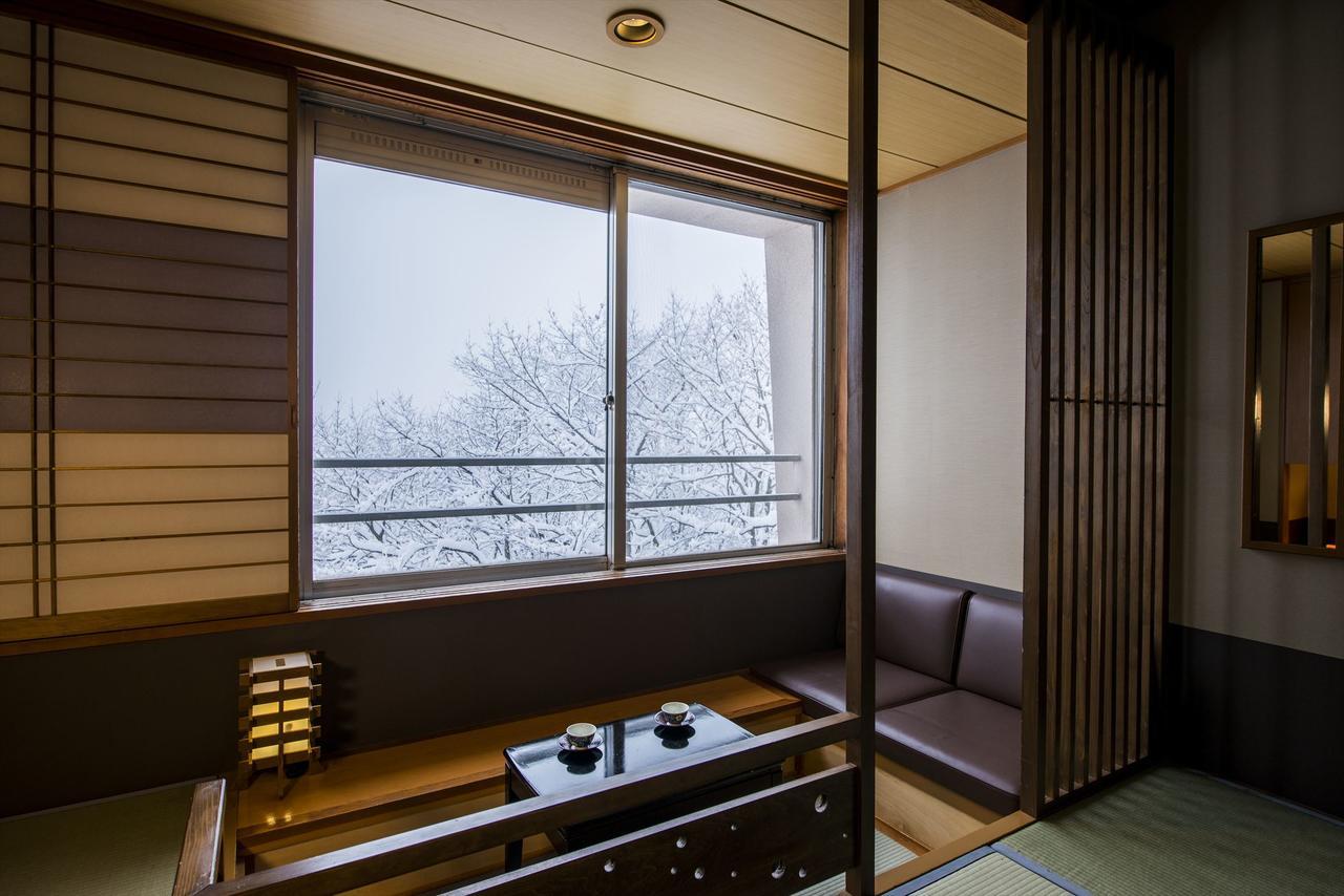 Takamiya Hotel Lucent Yamagata  Extérieur photo