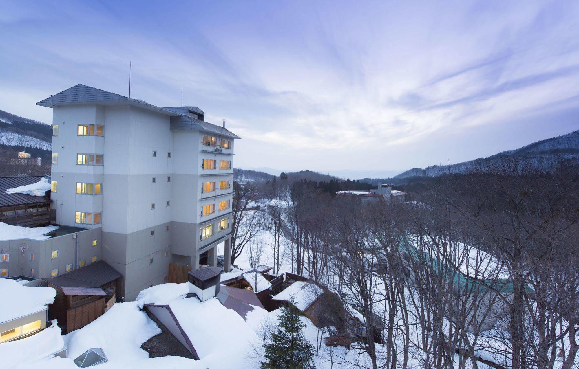 Takamiya Hotel Lucent Yamagata  Extérieur photo